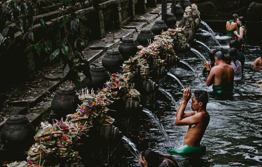 Cultural Wonders of Bali: Ubud & Sacred Temples Tour