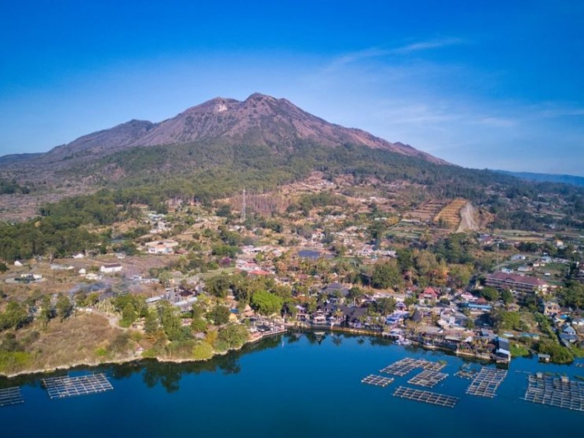 Batur hot spring