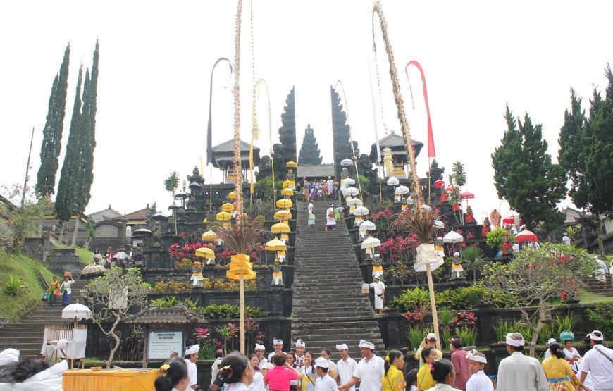 Bali’s Sacred Journey: A Cultural and Scenic Adventure