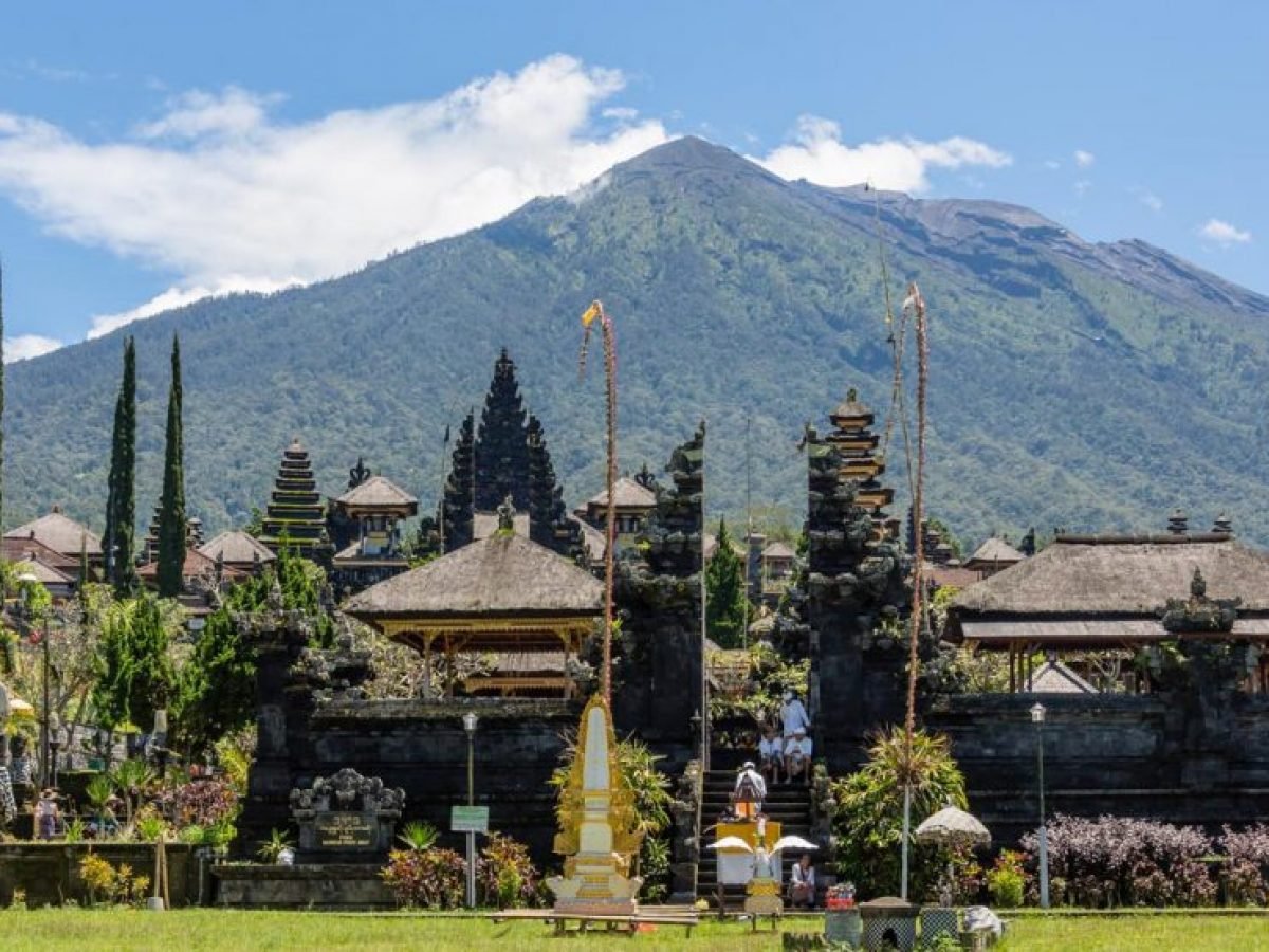 Sacred Temples of Bali Tour