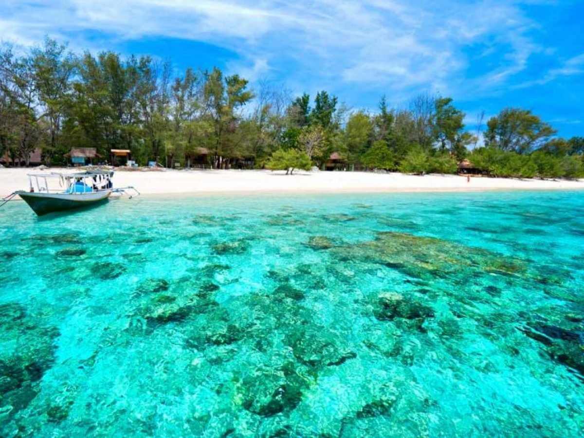Clear Blue water-Luxury Bali Travel
