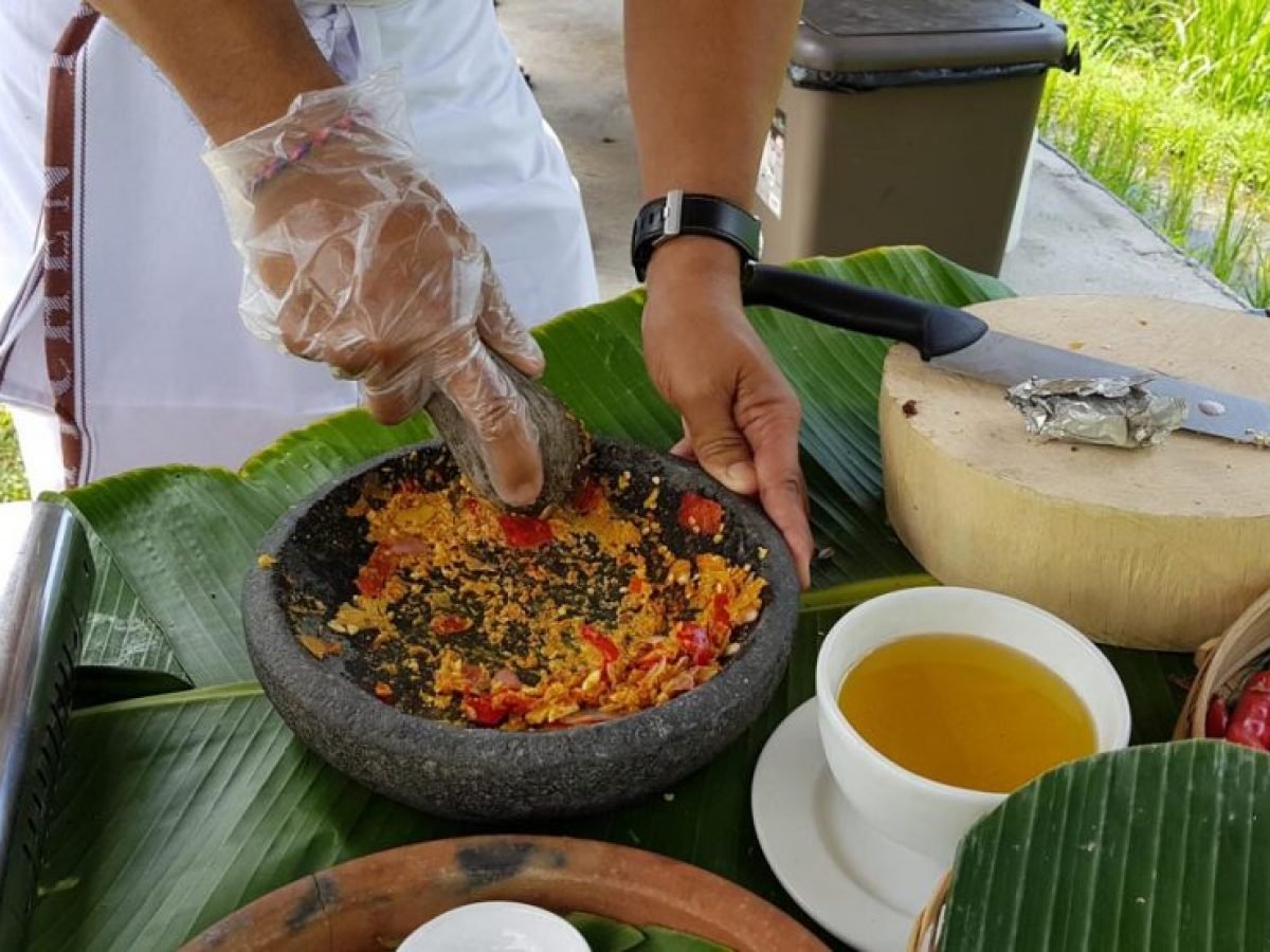 cooking class at candidasa