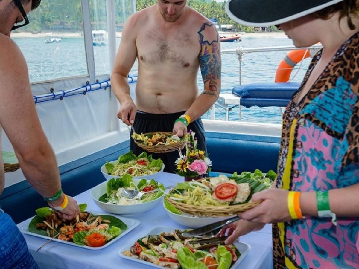 Aristocat Catamaran Bali