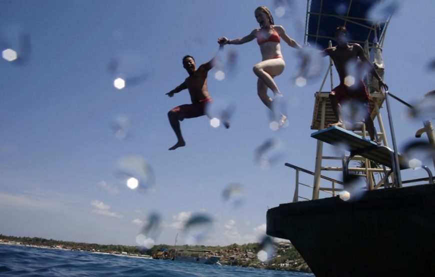 Catamaran Cruise to Nusa Lembongan