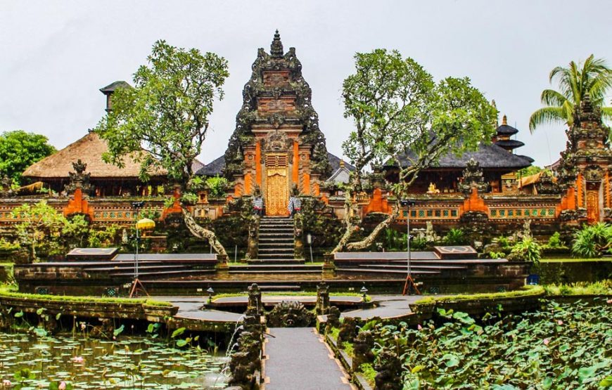 Cultural Wonders of Bali: Ubud & Sacred Temples Tour