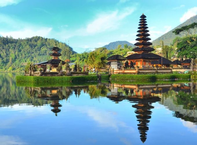 The "Iconic" Beratan Lake UlunDanu water temple-Luxury Bali Travel Bali’s Pristine Northwest