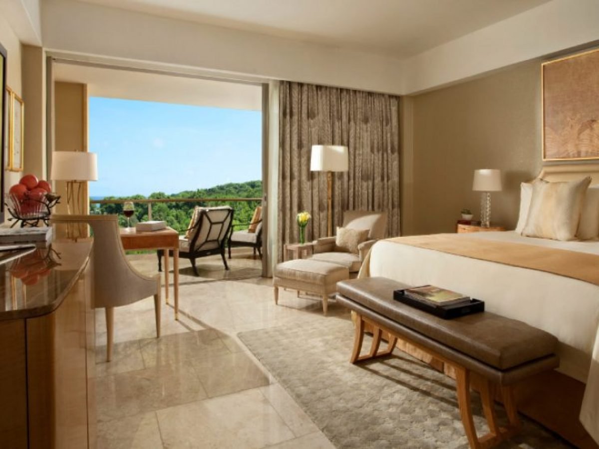 Mulia Grandeur Mulia Signature Ocean Court The Mulia