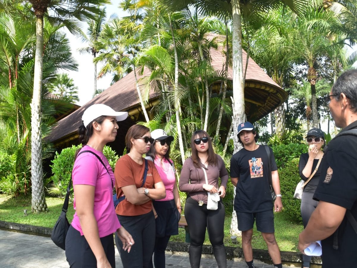 Tropical Trekking by Mason Adventures