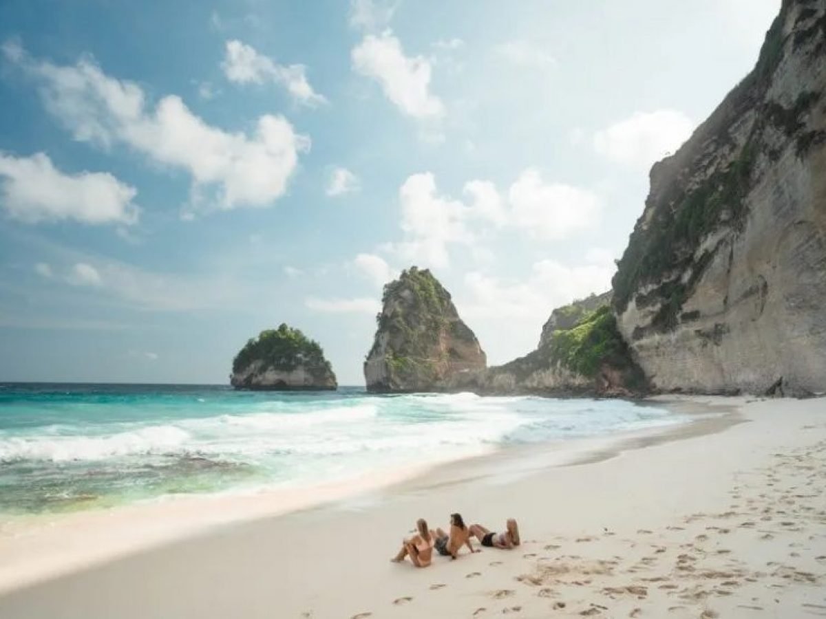 Lying on Diamond Beach Nusa Penida