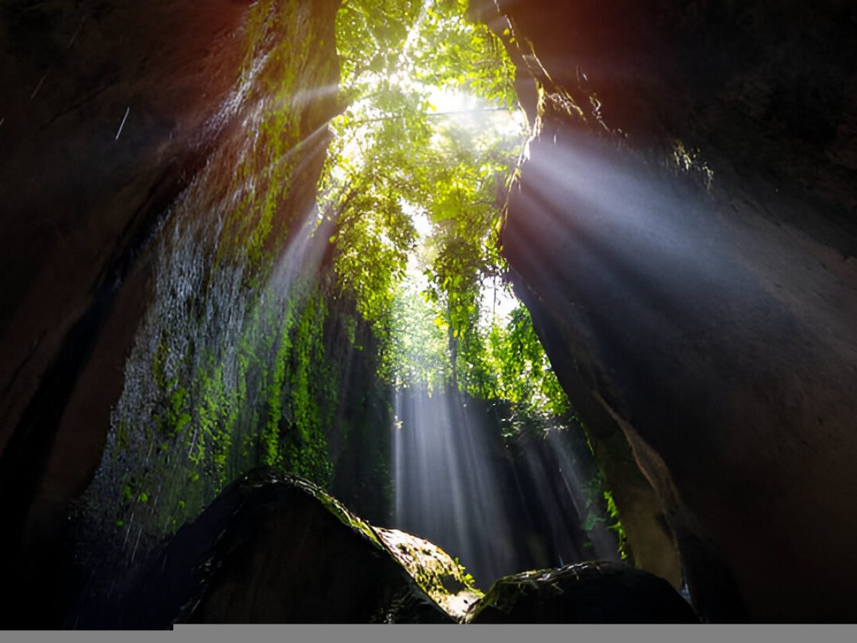 Bali’s Hidden Waterfalls: A Day of Tranquility