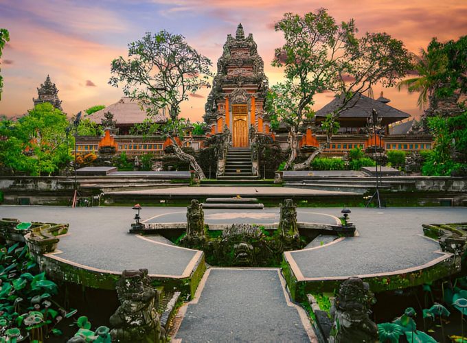 Cultural Wonders of Bali: Ubud & Sacred Temples Tour