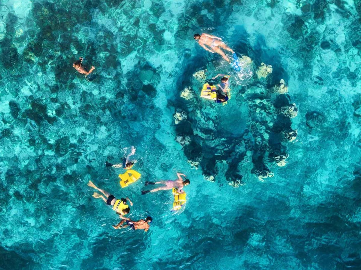 DAY 5. Snorkeling tour around Gili islands (B)
