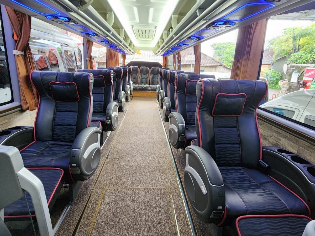 Luxury Bus Mercedes-Benz