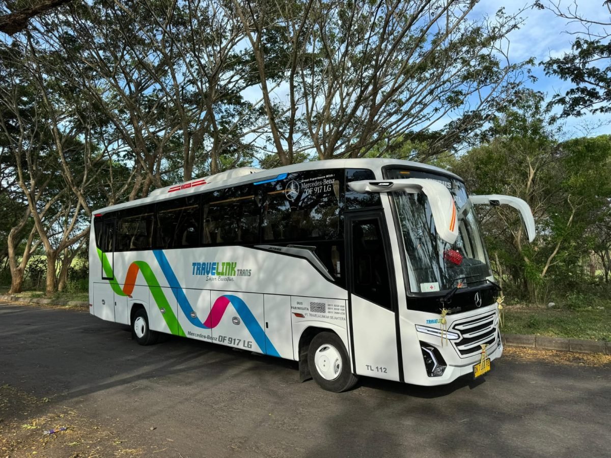 Luxury Bus Mercedes-Benz