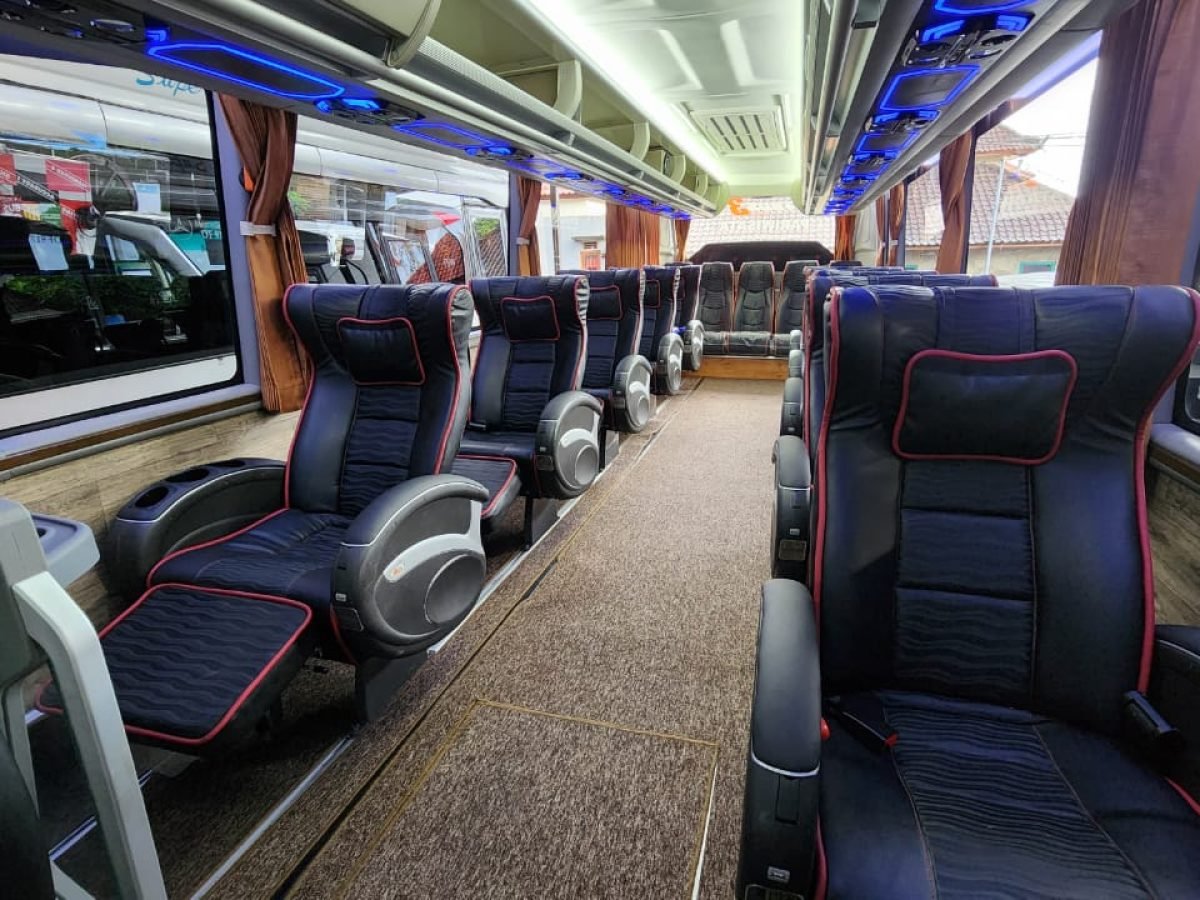 Luxury Bus Mercedes-Benz